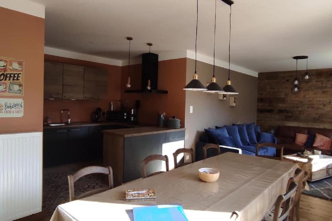 De L'abeille Appartement